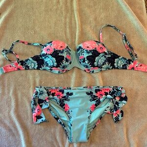 Floral Underwire Bikini Set in Aqua and Pink
